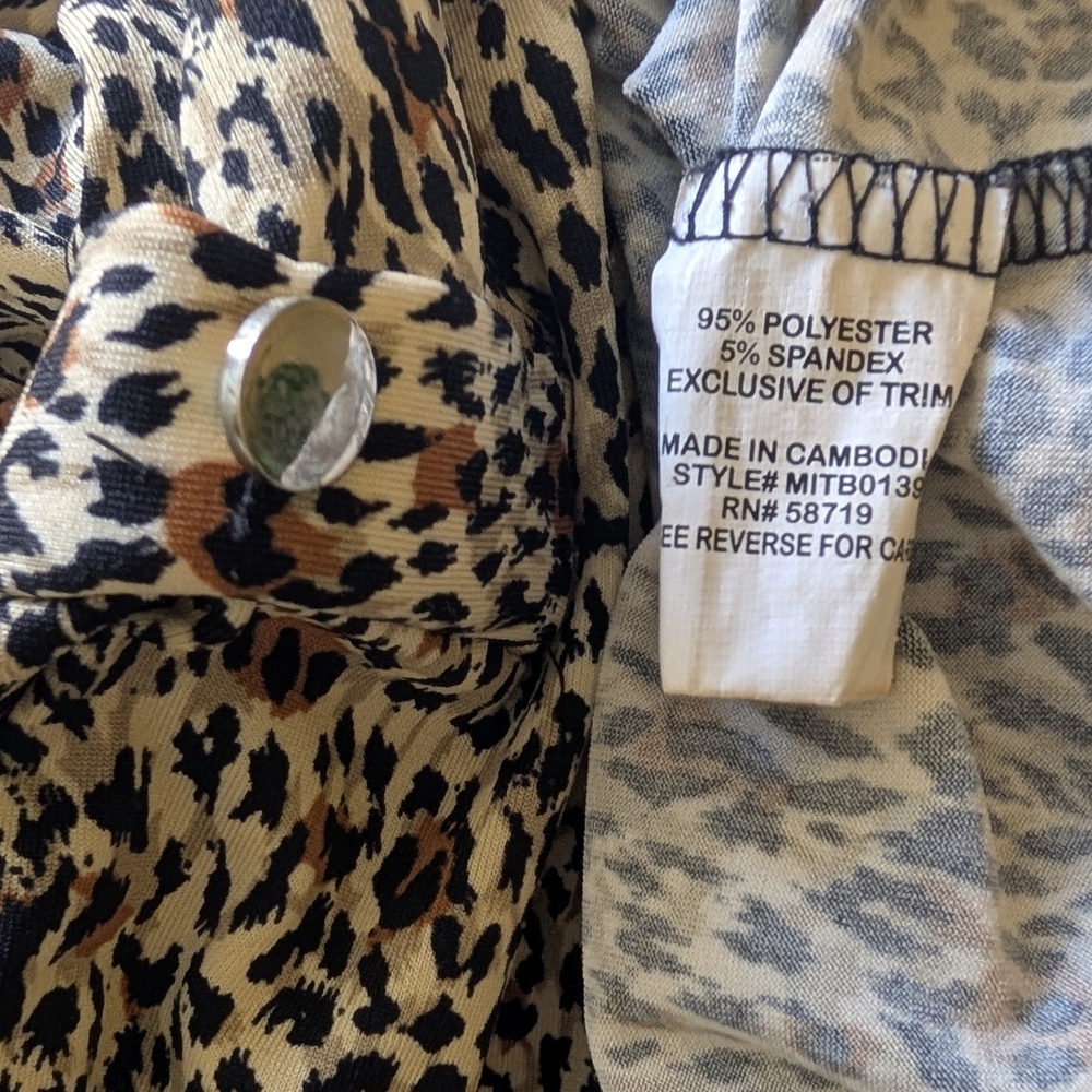 Animal Print NOTATIONS Button Down Blouse Shirt S… - image 13